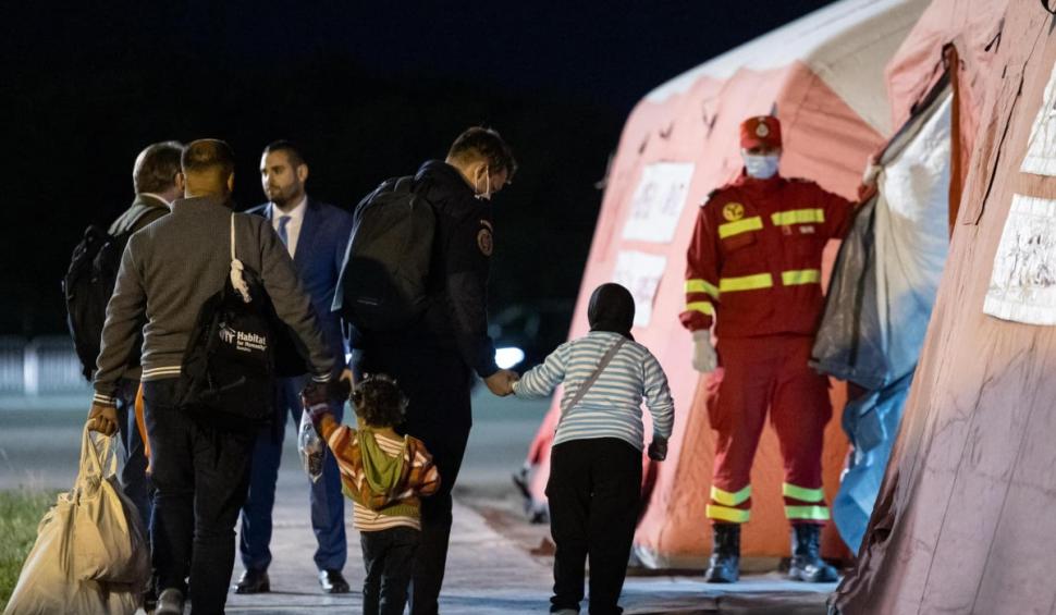 Guvernul anunţă că 8 copii şi fraţii lor, afectaţi de conflictul din Fâşia Gaza, vor fi trataţi în spitalele din România  926203