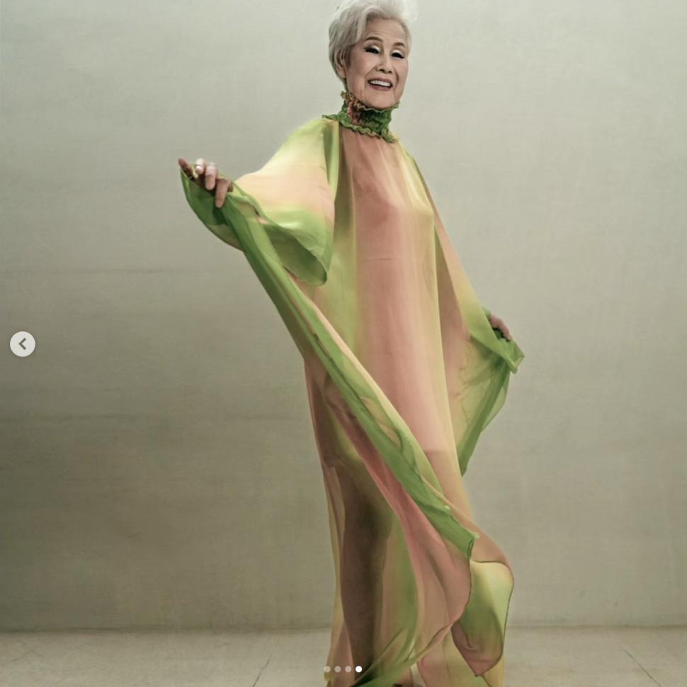 La 80 de ani, o femeie concurează la Miss Universe Coreea și vrea să demonstreze că vârsta e doar un număr. „Vreau să uimesc lumea” 926006