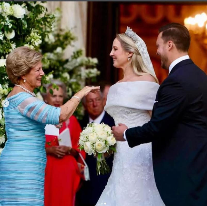 Nunta regală amânată de 2 ori a avut loc, în final. Prințesa Theodora a Greciei s-a căsătorit cu un avocat american cu 7 ani mai tânăr 926061