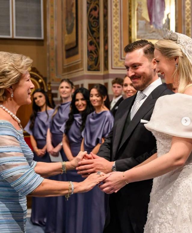 Nunta regală amânată de 2 ori a avut loc, în final. Prințesa Theodora a Greciei s-a căsătorit cu un avocat american cu 7 ani mai tânăr 926064