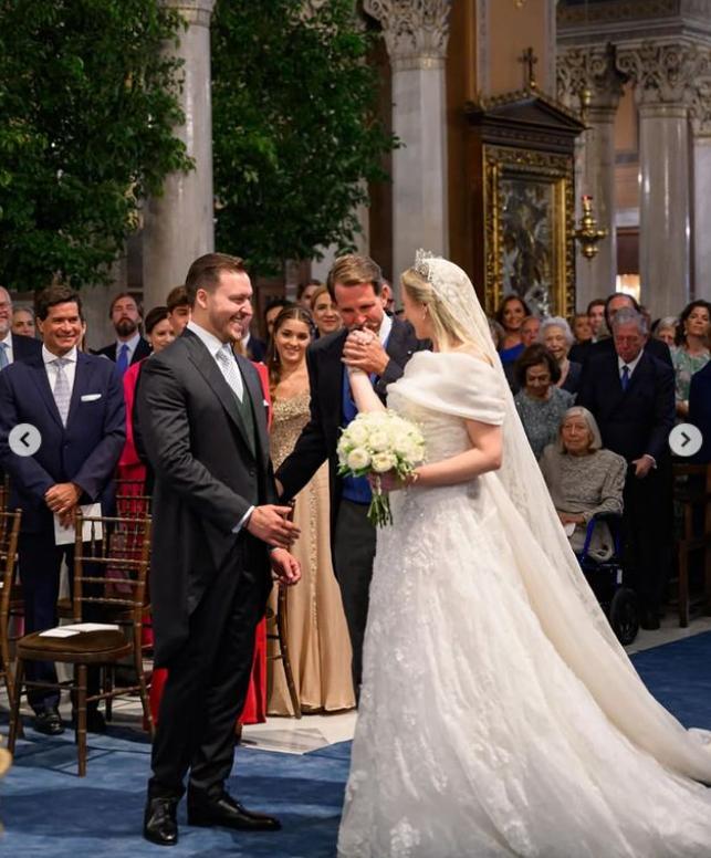 Nunta regală amânată de 2 ori a avut loc, în final. Prințesa Theodora a Greciei s-a căsătorit cu un avocat american cu 7 ani mai tânăr 926066