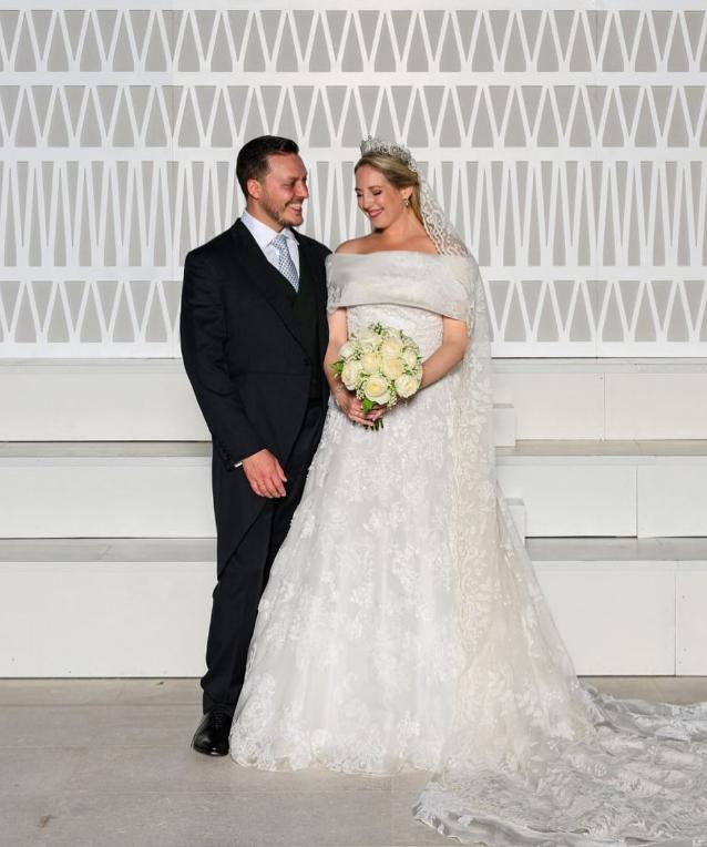 Nunta regală amânată de 2 ori a avut loc, în final. Prințesa Theodora a Greciei s-a căsătorit cu un avocat american cu 7 ani mai tânăr 926075