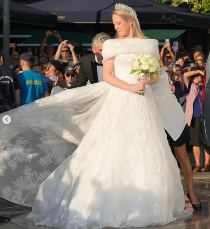 Nunta regală amânată de 2 ori a avut loc, în final. Prințesa Theodora a Greciei s-a căsătorit cu un avocat american cu 7 ani mai tânăr 926080