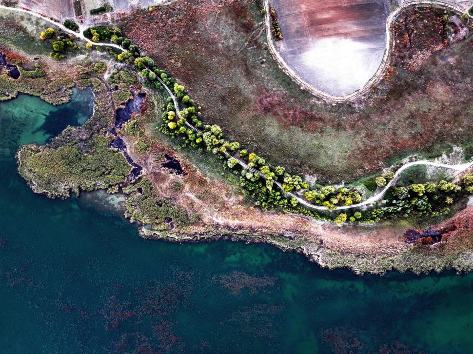 O insulă spectaculoasă a fost scoasă la vânzare într-o destinație de vacanță preferată a românilor, iar prețul este surprinzător 926303