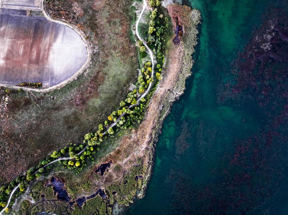 O insulă spectaculoasă a fost scoasă la vânzare într-o destinație de vacanță preferată a românilor, iar prețul este surprinzător 926304