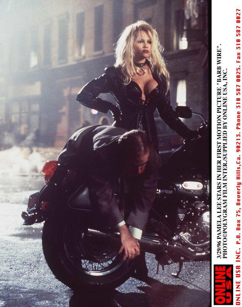 Cum a apărut Pamela Anderson la ultimul eveniment. Fanii ei sunt uluiți: „Ce s-a întâmplat cu ea?” 926458