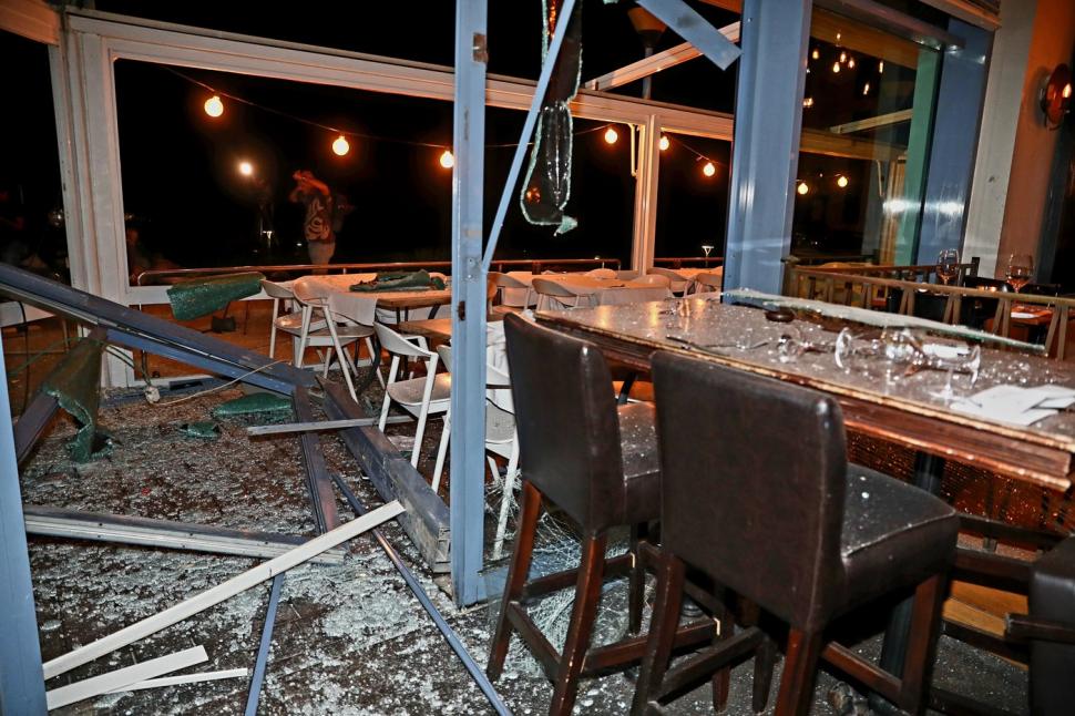 Imagini greu de privit din Israel. Cratere uriașe, resturi de rachete și cartiere distruse în Tel Aviv după masivul atac iranian 926512