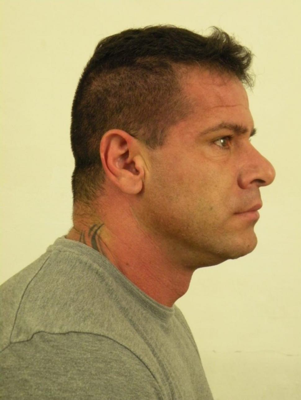 Deținutul care a reușit să evadeze chiar din mașina Poliției, în Arad, a fost prins 927017