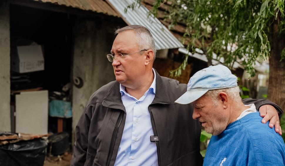 Certați în Coaliție, Ciucă și Ciolacu au vizitat separat sinistrații din Galați. În urmă cu câteva săptămâni, mergeau împreună 927178