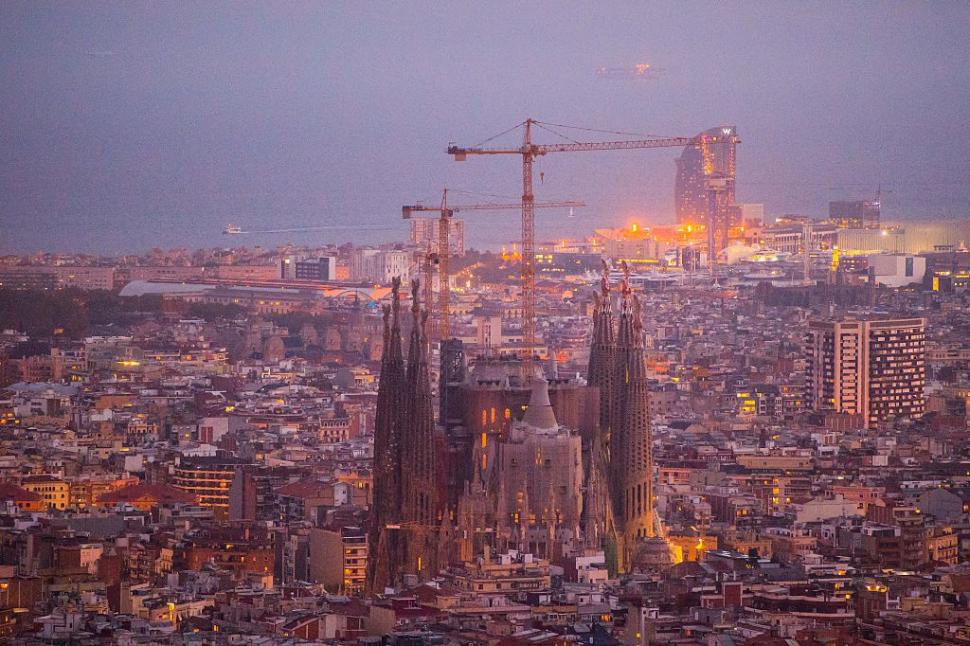 Sagrada Familia va deveni cea mai înaltă biserică din lume în 2025. Capodopera lui Gaudi va fi terminată după 143 de ani 927006