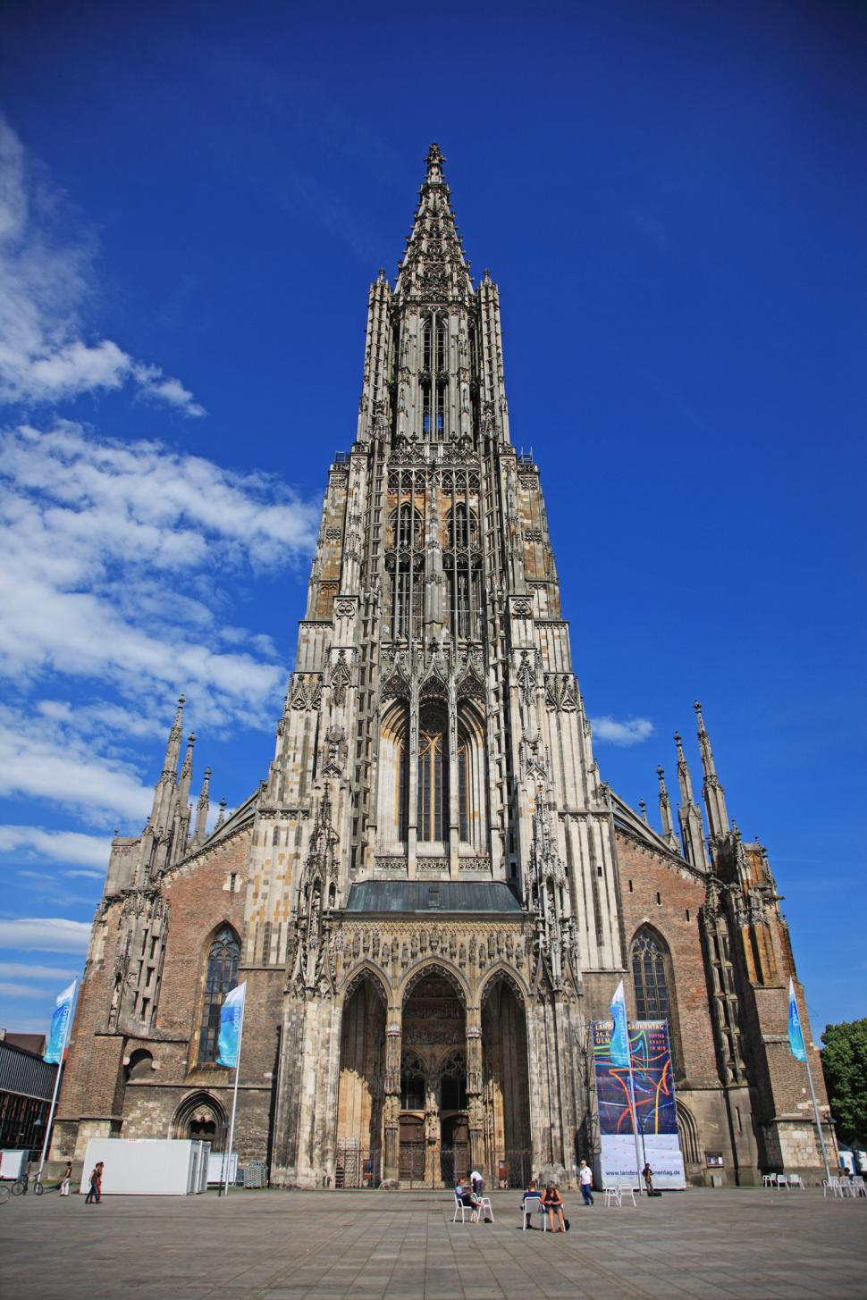 Sagrada Familia va deveni cea mai înaltă biserică din lume în 2025. Capodopera lui Gaudi va fi terminată după 143 de ani 927011