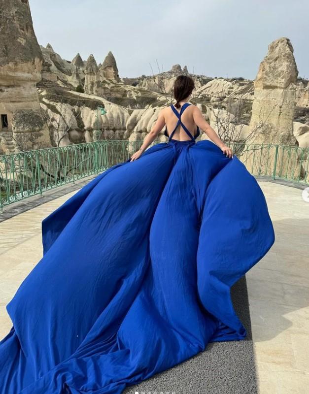 O româncă din Italia, vedetă pe OnlyFans, a pus pe jar autoritățile. Schema prin care Mădălina a păcălit statul cu 1,5 milioane de euro 927398