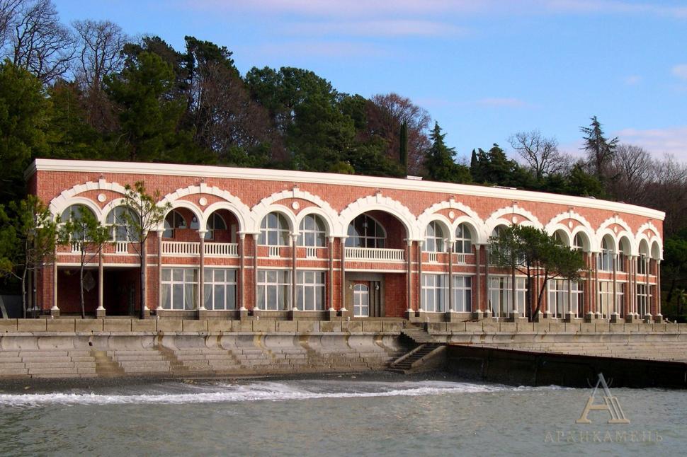 Putin se teme pentru viața lui și și-a demolat un palat din Soci, de la Marea Neagră. Imagini din satelit dezvăluie ce e acum acolo 927498