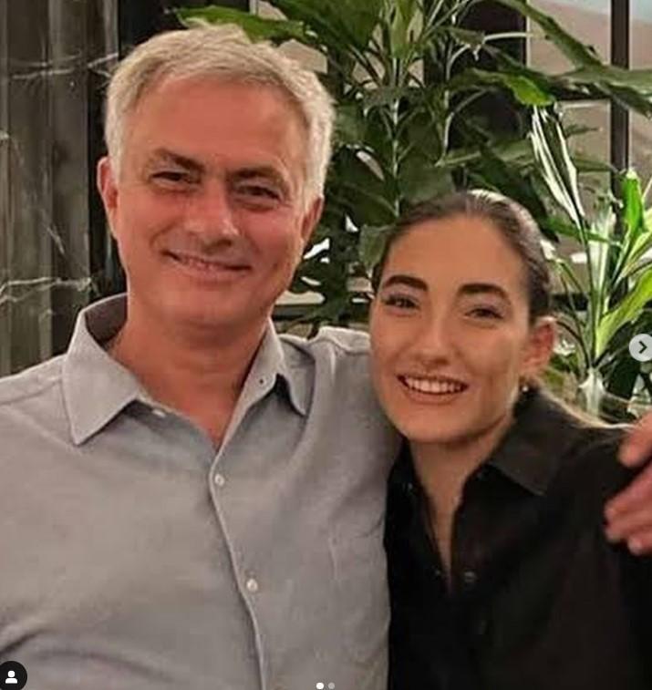 José Mourinho a cheltuit 2 milioane de lire sterline pentru nunta fiicei lui. Matilda Mourinho s-a căsătorit cu un om de afaceri  928751