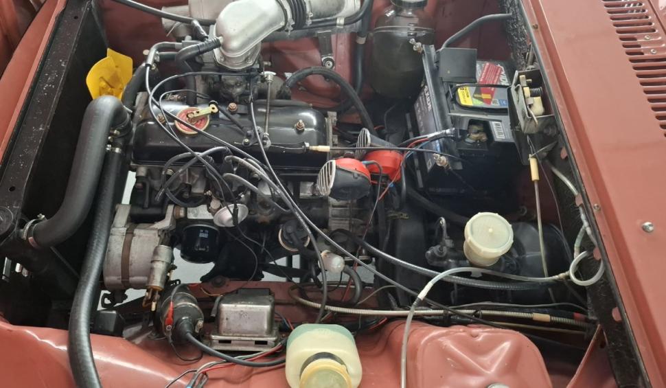 Imagini de colecţie cu un FASA Renault 12 S din 1972, adus pentru inspecţie la RAR Vaslui 929376