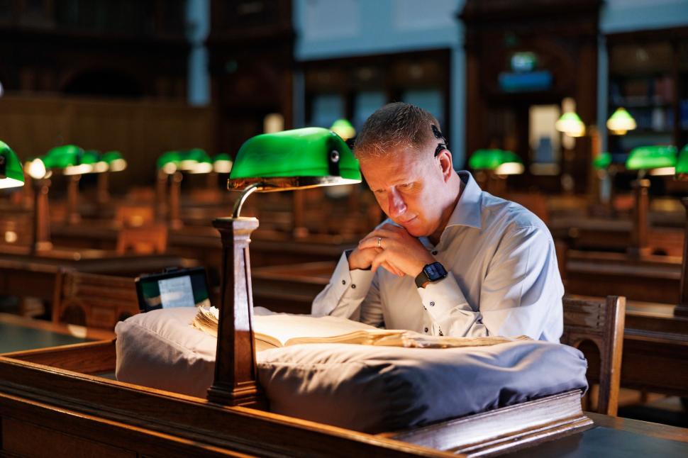 O nuvelă uitată, scrisă de autorul celebrului roman "Dracula", a fost redescoperită după 130 de ani. Unde și cum a fost găsită 929757