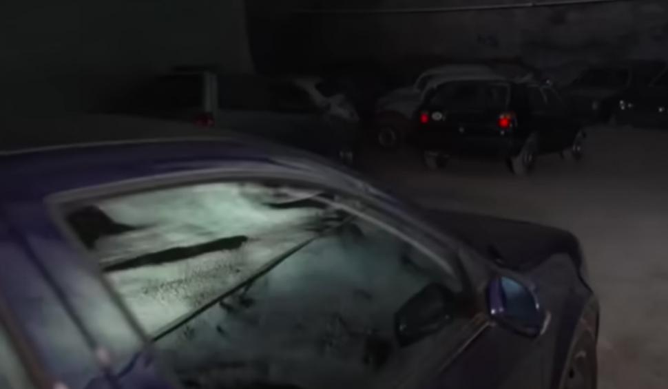 Zeci de maşini de colecţie au fost descoperite în tunelurile unei mine abandonate din Elveţia 929809