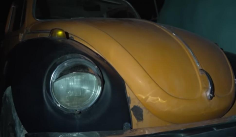 Zeci de maşini de colecţie au fost descoperite în tunelurile unei mine abandonate din Elveţia 929813