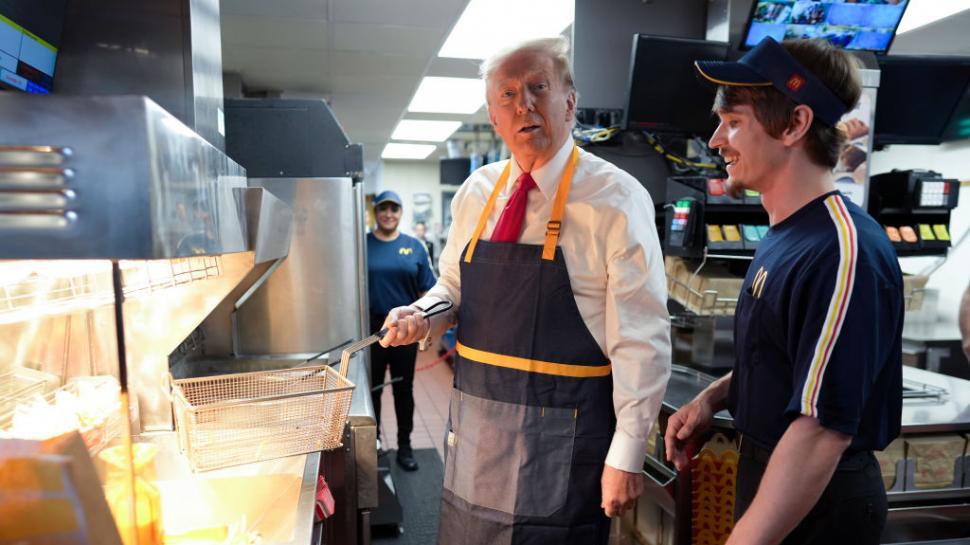 Donald Trump a vândut cartofi prăjiţi la McDonald's în Pennsylvania 929875