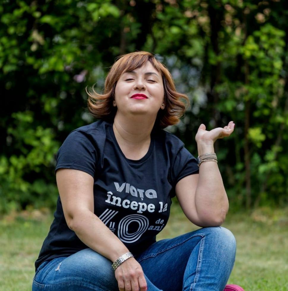 Fiica milionarului Ioan Crișan, reținută pentru uciderea lui. Anchetatorii au aflat de ce Laura Crișan a comandat asasinarea acestuia 930657