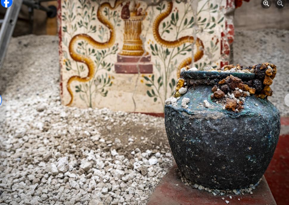 Descoperire uimitoare în Pompei. O casă construită diferit a păstrat ultima ofrandă înainte de erupția Vezuviului și o frescă unică 931019