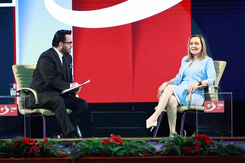 Din culisele primei dezbateri prezidențiale, Elena Lasconi la Antena 3 CNN. Ce nu s-a văzut la televizor 931290