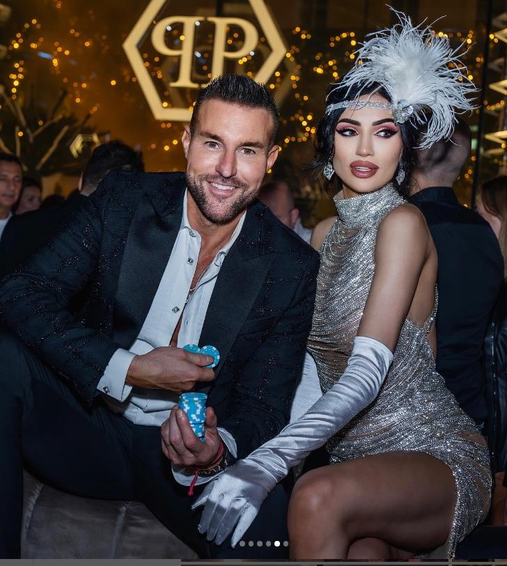 Apariţie incendiară a Andreei Sasu la braţul iubitului său, Philipp Plein. Cum au petrecut cei doi îndrăgostiţi de Halloween 931480