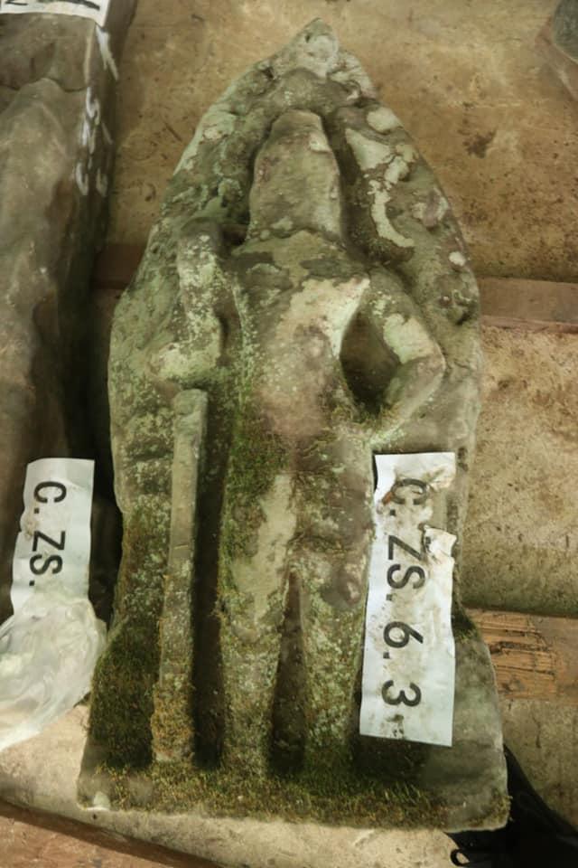 Descoperire arheologică neașteptată la poarta unui celebru palat regal din Cambodia: Povestea celor 12 statui găsite întâmplător 931457