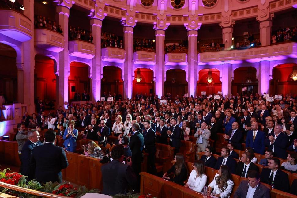 Din culisele dezbaterii prezidențiale cu Nicolae Ciucă. Ce nu s-a văzut la televizor 931620