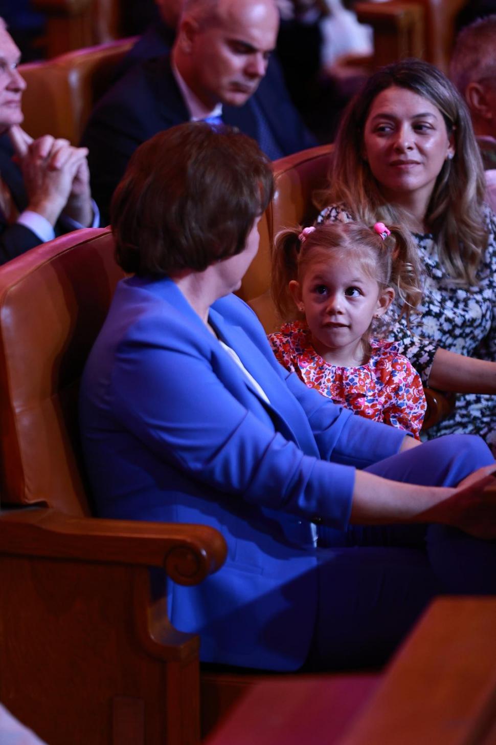 Din culisele dezbaterii prezidențiale cu Nicolae Ciucă. Ce nu s-a văzut la televizor 931629