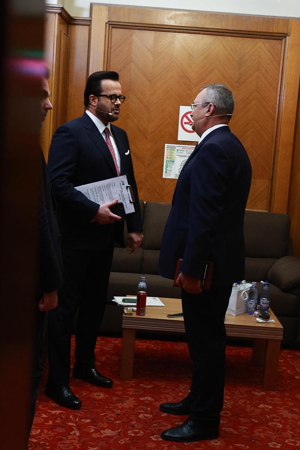 Din culisele dezbaterii prezidențiale cu Nicolae Ciucă. Ce nu s-a văzut la televizor 931648