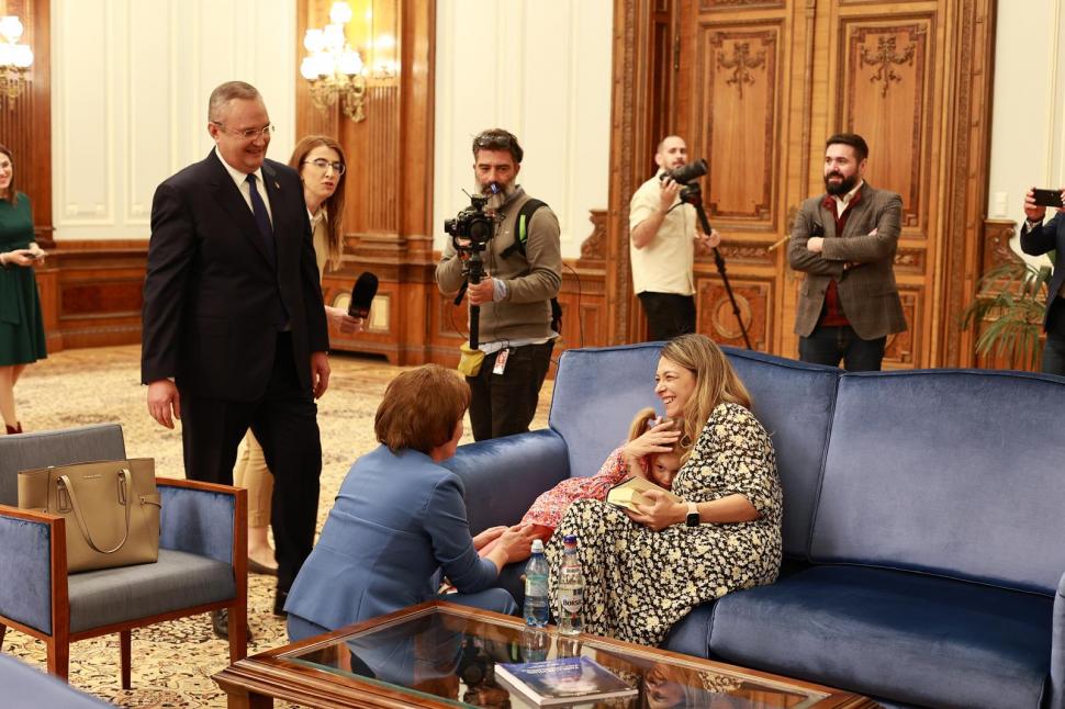 Din culisele dezbaterii prezidențiale cu Nicolae Ciucă. Ce nu s-a văzut la televizor 931662