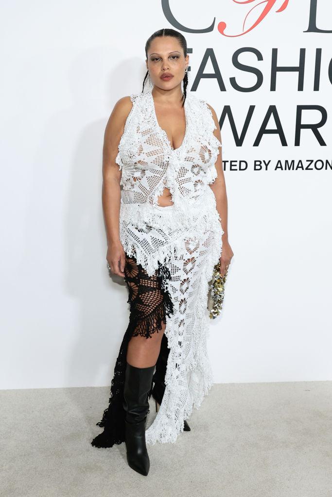 Cele mai spectaculoase ținute de la CFDA Fashion Awards 2024. Vedetele care au făcut senzație pe covorul roșu 931808
