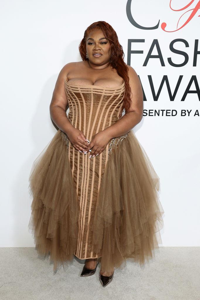 Cele mai spectaculoase ținute de la CFDA Fashion Awards 2024. Vedetele care au făcut senzație pe covorul roșu 931815