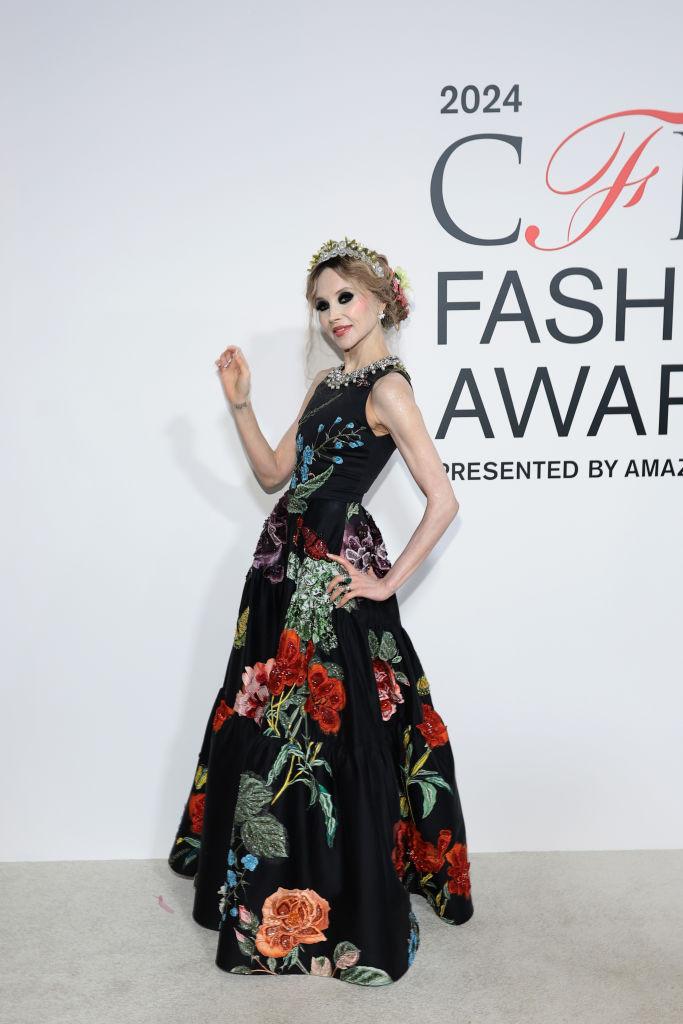 Cele mai spectaculoase ținute de la CFDA Fashion Awards 2024. Vedetele care au făcut senzație pe covorul roșu 931841