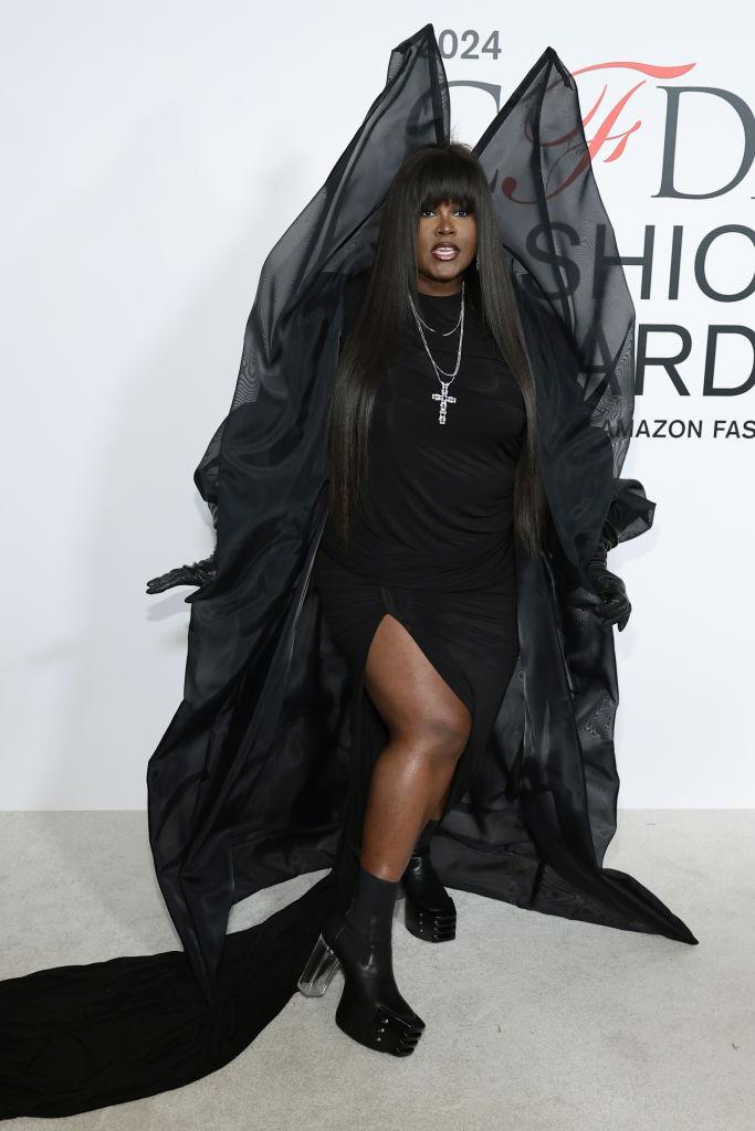 Cele mai spectaculoase ținute de la CFDA Fashion Awards 2024. Vedetele care au făcut senzație pe covorul roșu 931845