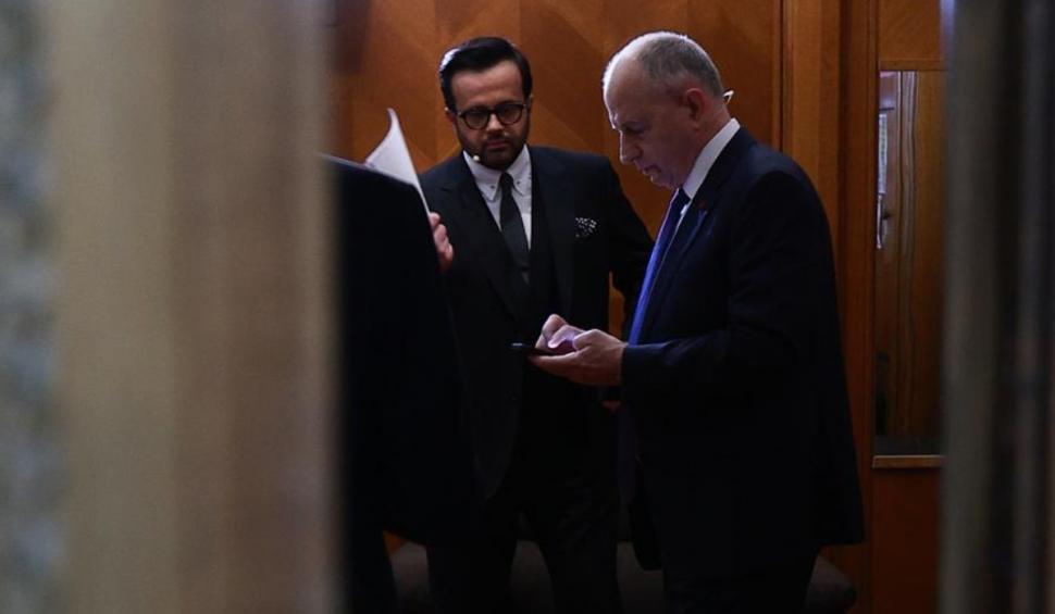 Din culisele dezbaterii prezidențiale cu Mircea Geoană. Ce nu s-a văzut la televizor 931980