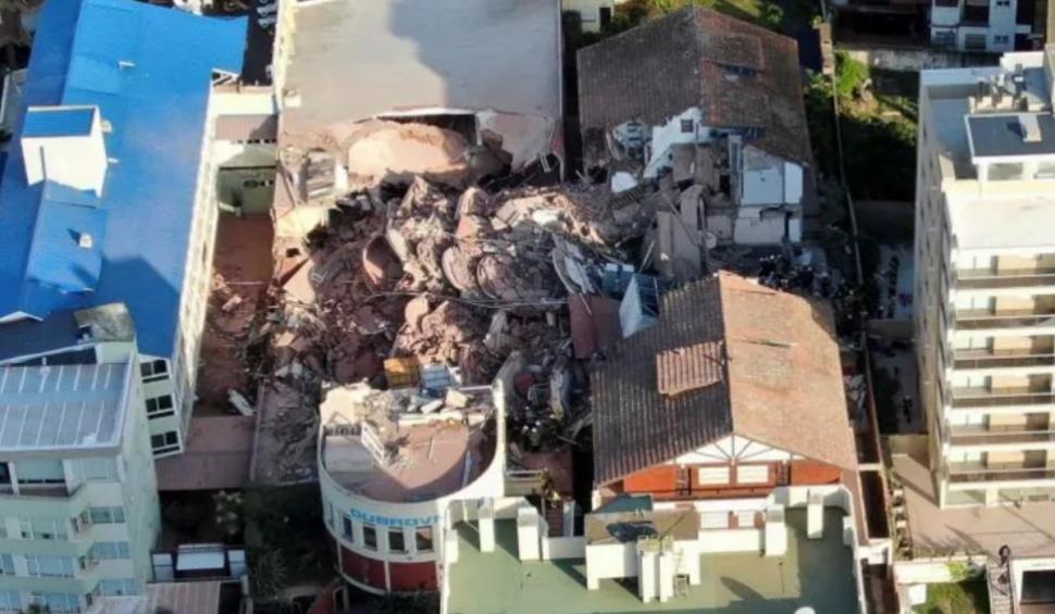 Un hotel cu 10 etaje s-a prăbuşit în Argentina. O persoană a murit, altele sunt blocate sub dărâmături 931899