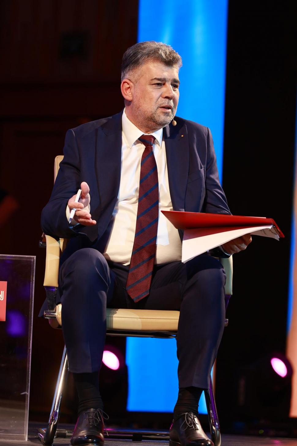 Din culisele dezbaterii prezidențiale cu Marcel Ciolacu. Ce nu s-a văzut la televizor 932278