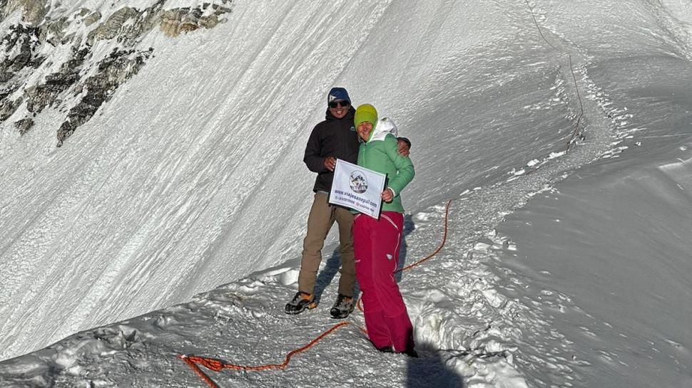 Reuşită de excepţie a unei salvamontiste din Braşov. A atins vârful Ama Dablam, de 6.812 de metri, într-o expediţie în Munţii Himalaya 932149