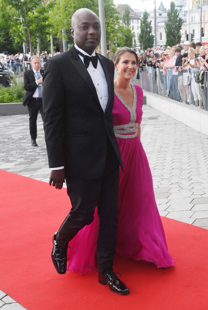 Scandal uriaș la curtea regală a Norvegiei, din cauza șamanului căsătorit cu prinţesa Märtha Louise: „Este periculos și trebuie oprit” 932034