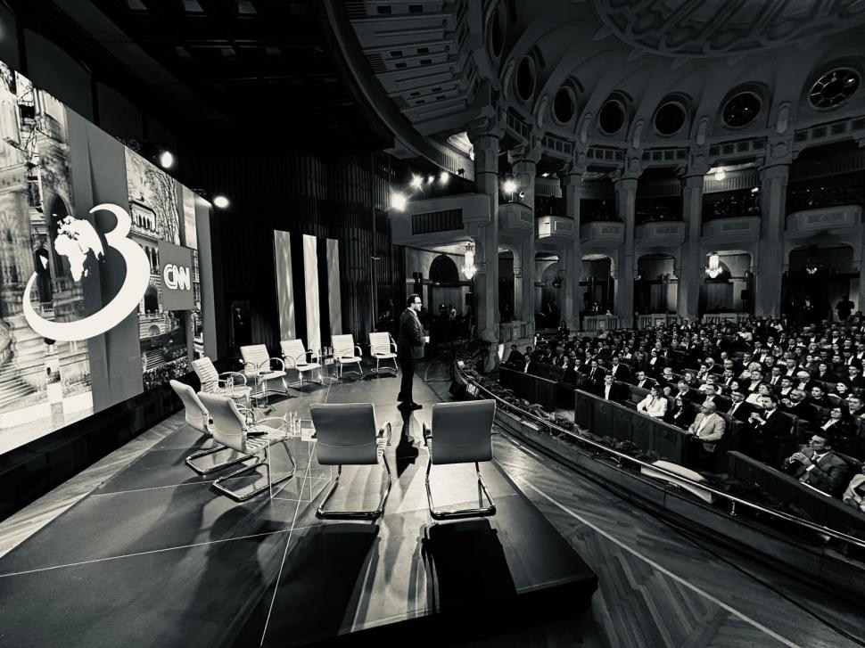 Din culisele dezbaterii cu susținătorii candidaților la alegerile prezidențiale. Ce nu s-a văzut la televizor 932507