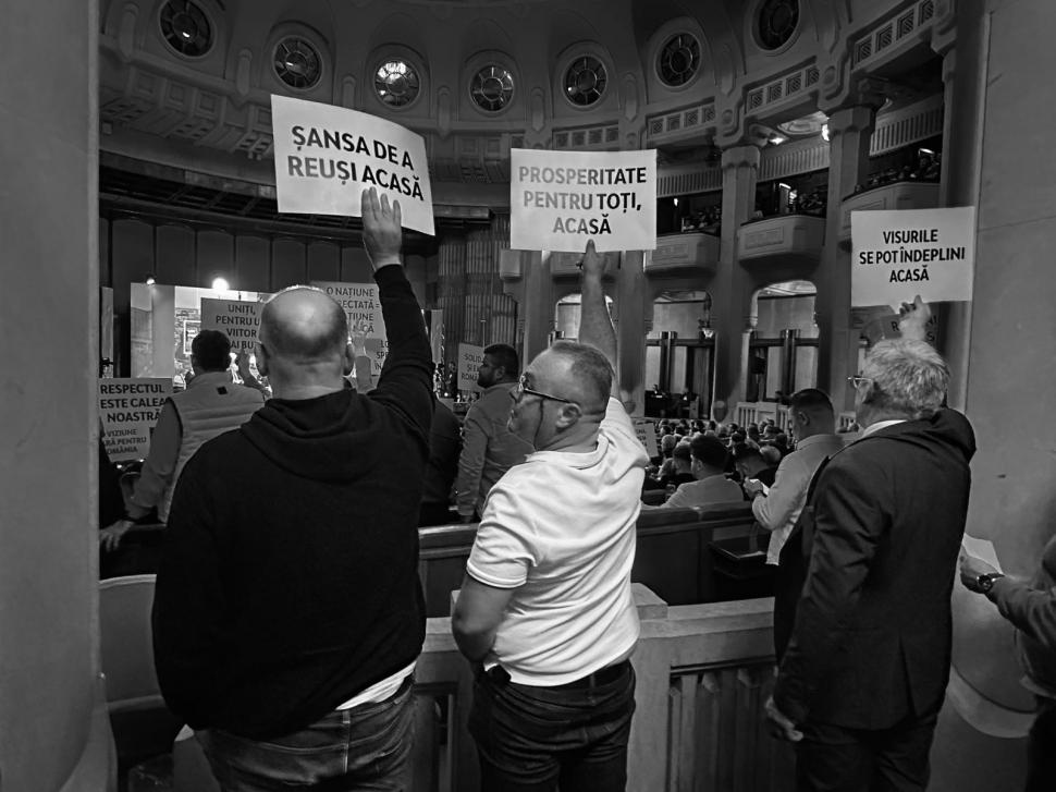 Din culisele dezbaterii cu susținătorii candidaților la alegerile prezidențiale. Ce nu s-a văzut la televizor 932516