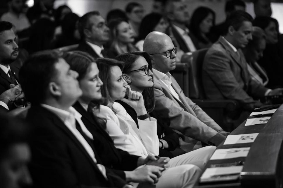 Din culisele dezbaterii cu susținătorii candidaților la alegerile prezidențiale. Ce nu s-a văzut la televizor 932518