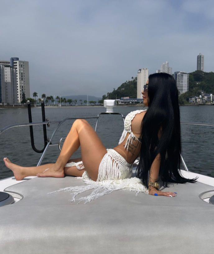 Două tinere s-au înecat pentru că au refuzat să poarte veste de salvare, ca să arate bine în selfie-uri 932450