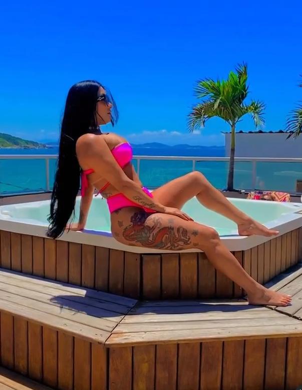 Două tinere s-au înecat pentru că au refuzat să poarte veste de salvare, ca să arate bine în selfie-uri 932452