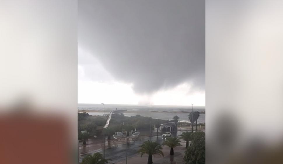 O tornadă a lovit o zonă turistică populară în Spania. Autorităţile au activat planurile de urgenţă 932500