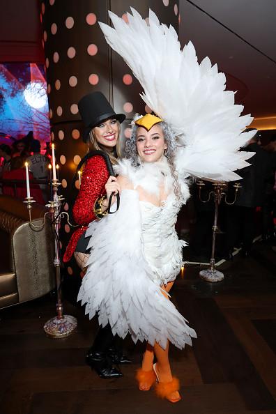 Cele mai extravagante costume de Halloween de la petrecerea organizată de Heidi Klum. Vedetele au fost de nerecunoscut 932625