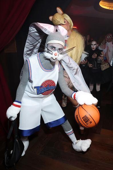 Cele mai extravagante costume de Halloween de la petrecerea organizată de Heidi Klum. Vedetele au fost de nerecunoscut 932635