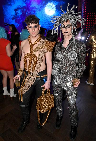 Cele mai extravagante costume de Halloween de la petrecerea organizată de Heidi Klum. Vedetele au fost de nerecunoscut 932655